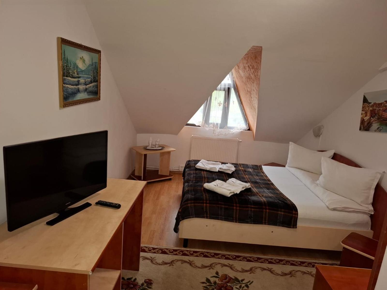 Casa Boiereasca Hotell Iasi Eksteriør bilde