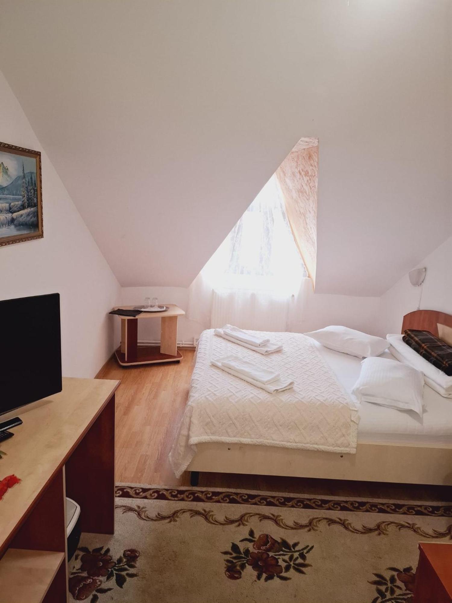 Casa Boiereasca Hotell Iasi Eksteriør bilde